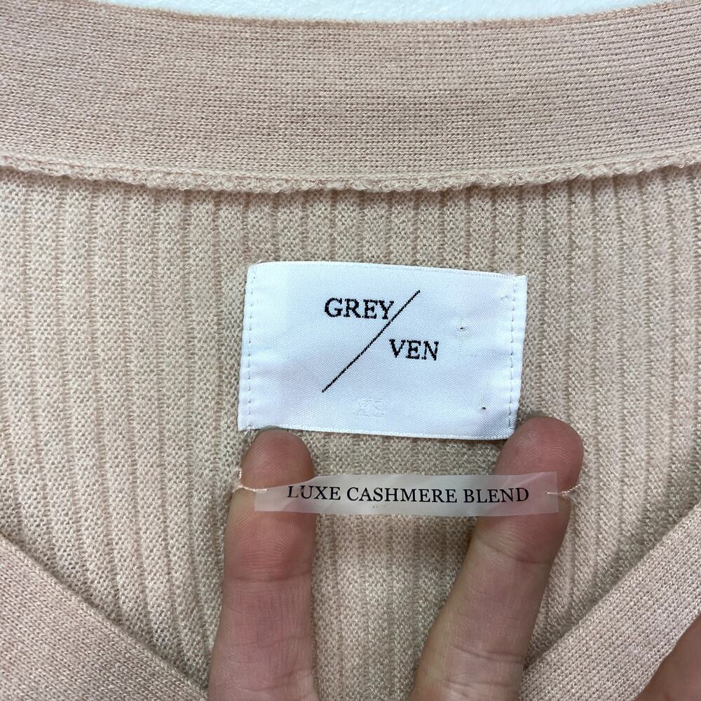 GREY/VEN The Haldane Long Sleeve V-Neck Sweater in Sesame XS - Picture 4 of 8